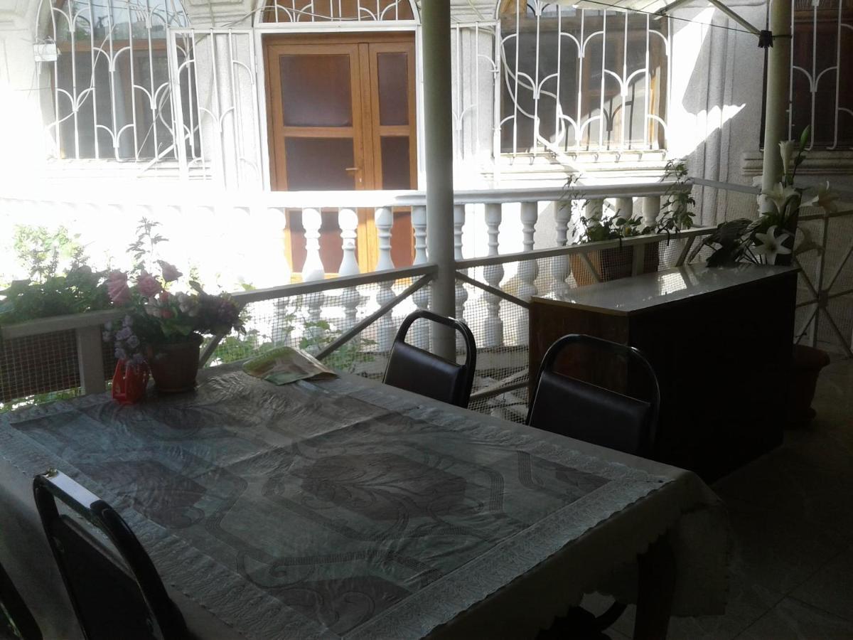 Hotel ,,Tengo,, Mtsʼkhetʼa エクステリア 写真